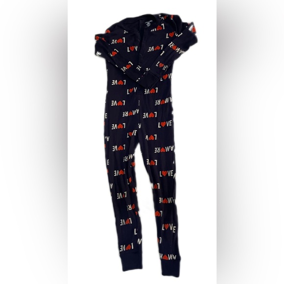 Youth size 8 Love Onsie - Picture 1 of 4